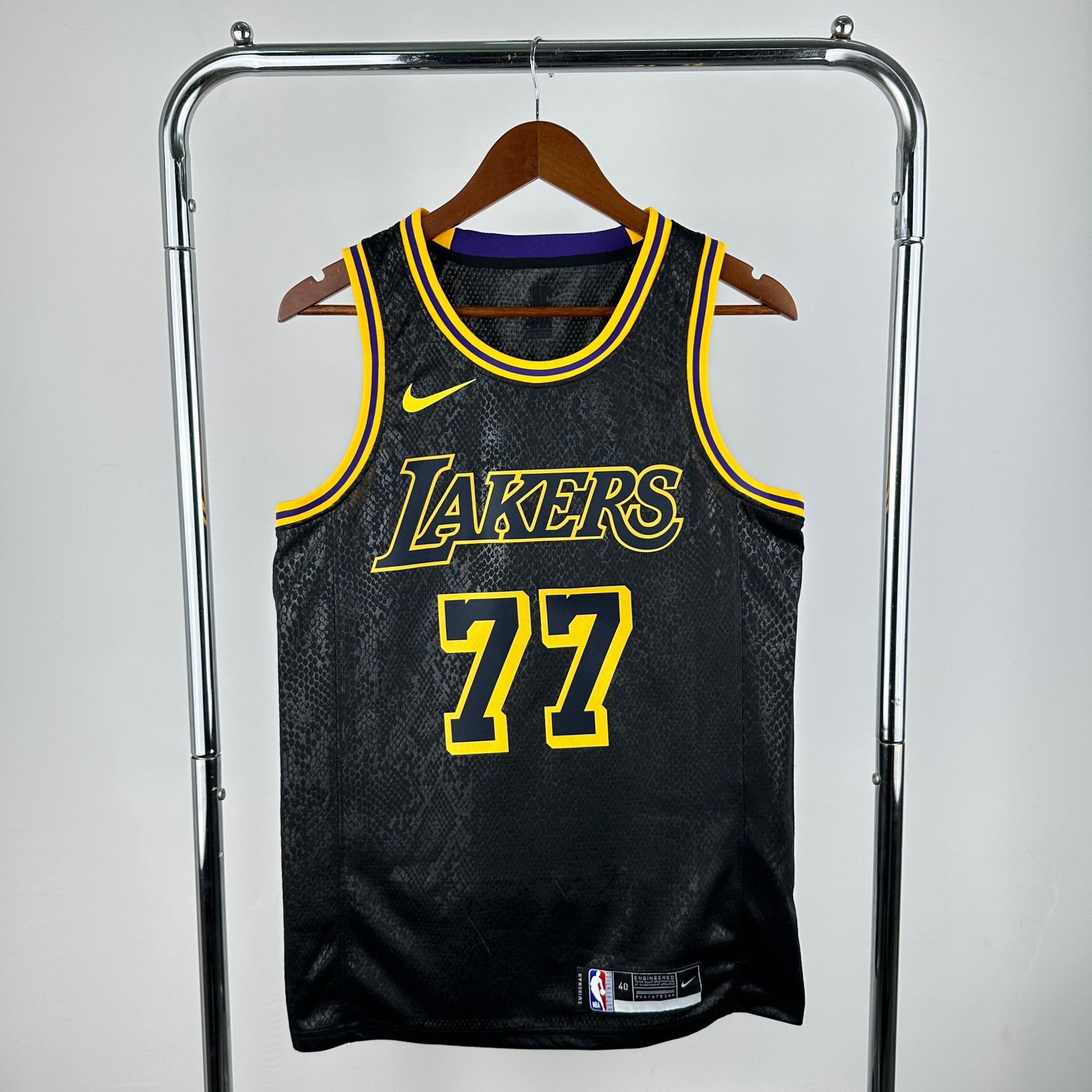Lakers Snake Skin 77 # Doni S-XXL