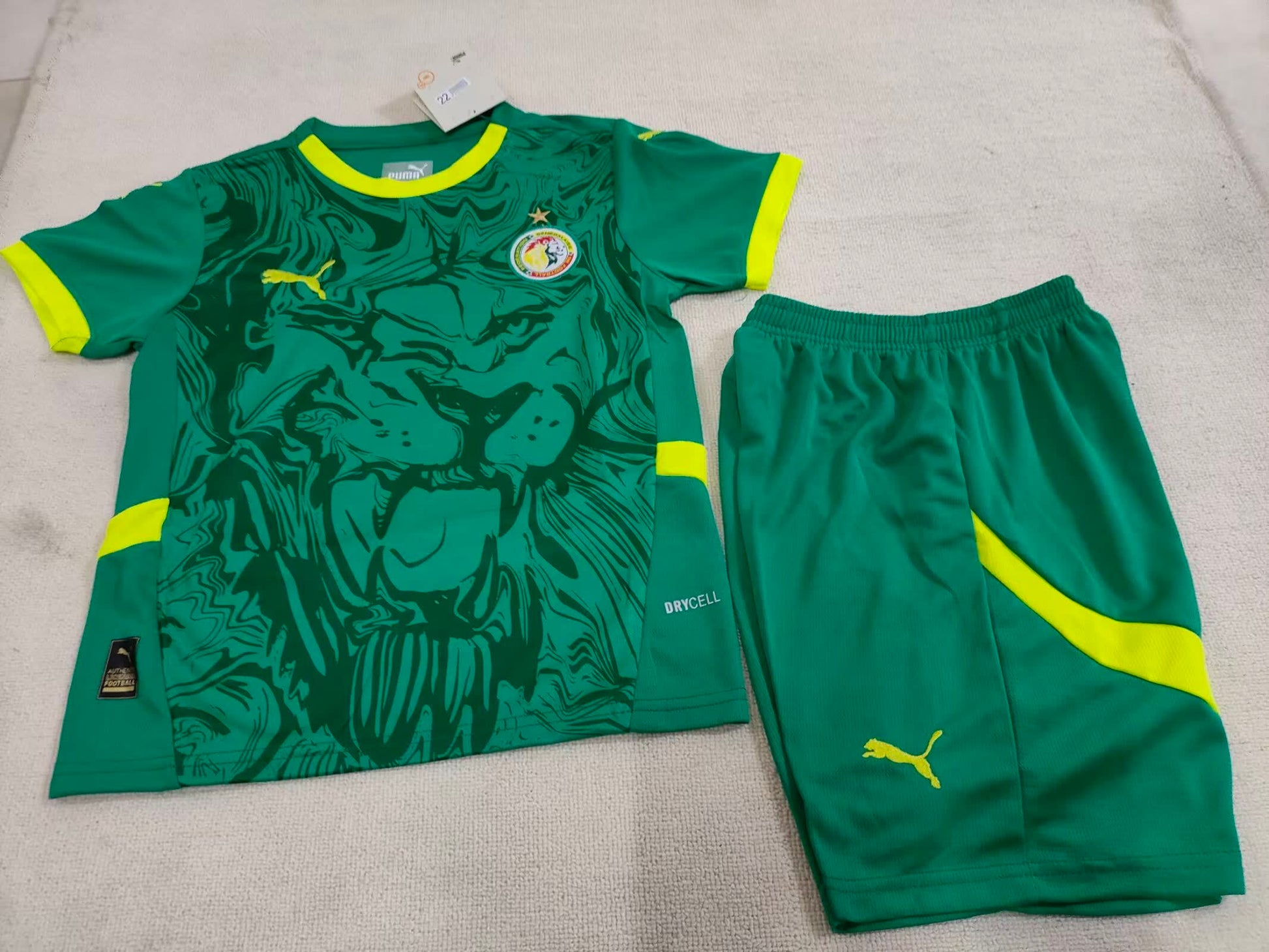 24/25 Kids Senegal away Size: 16-28