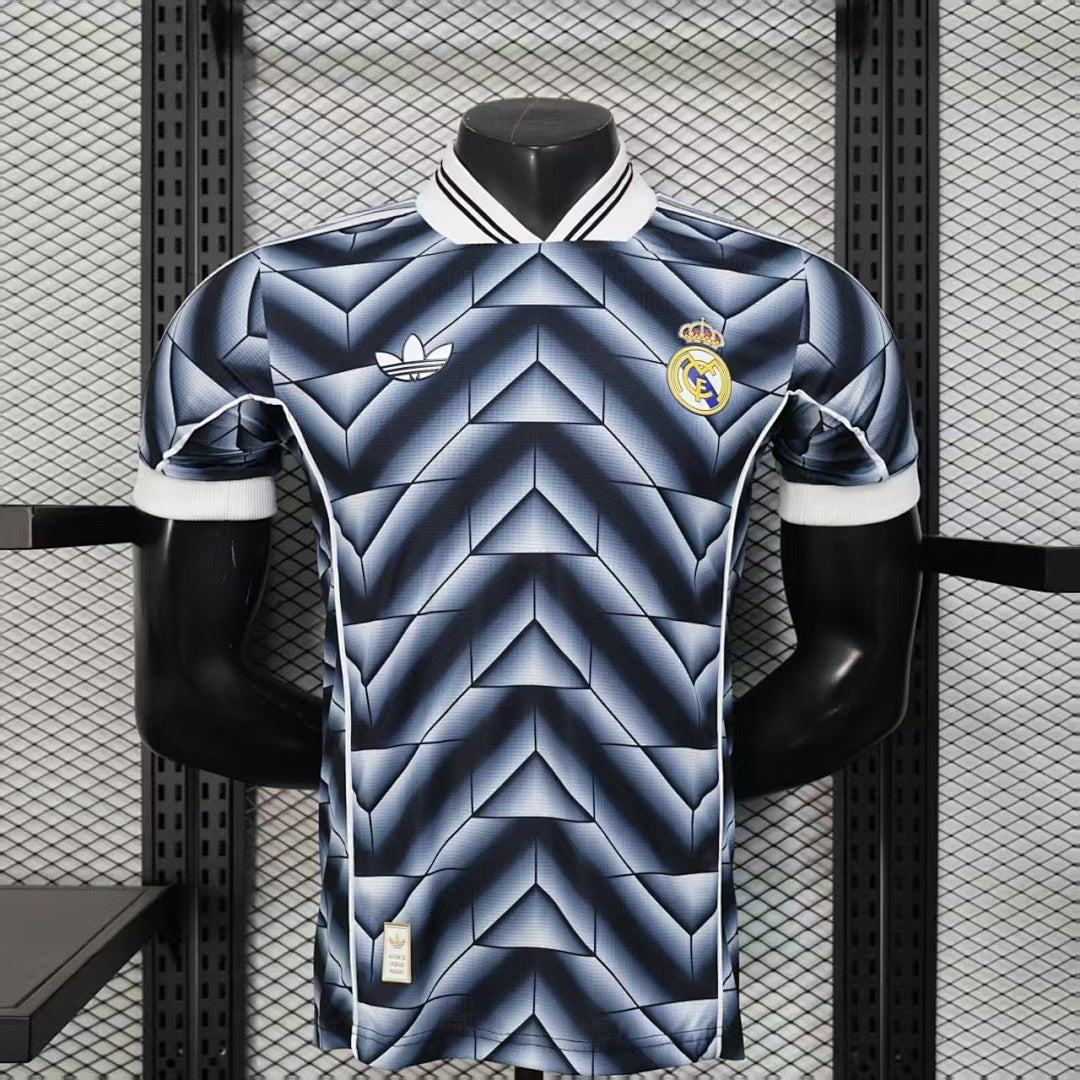 /26 Real Madrid Special Edition Black Player Edition S-XXL5