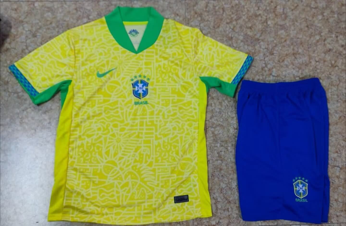 24/25 Brazil Home Set