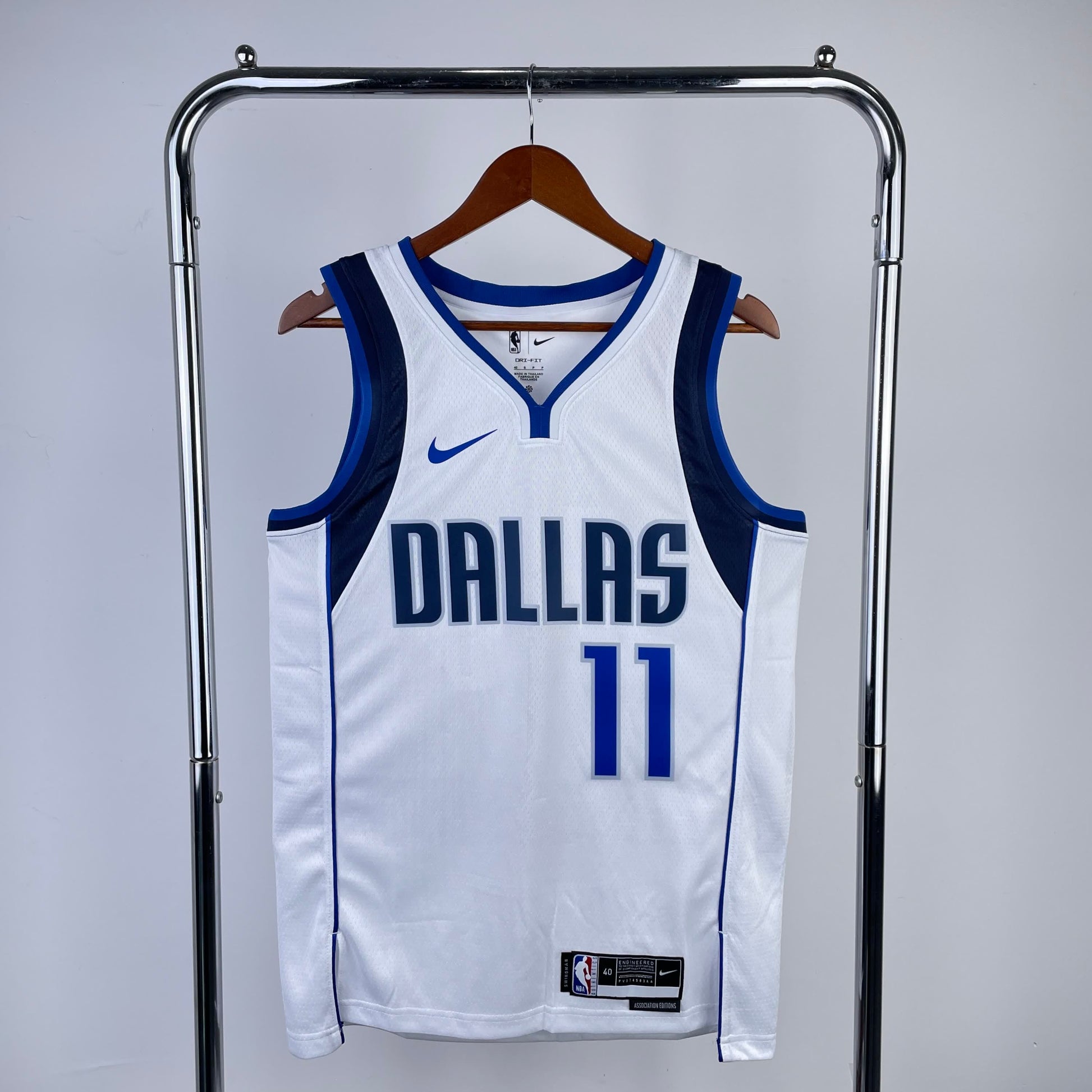 23 Season Dallas Mavericks White 11 # Irving