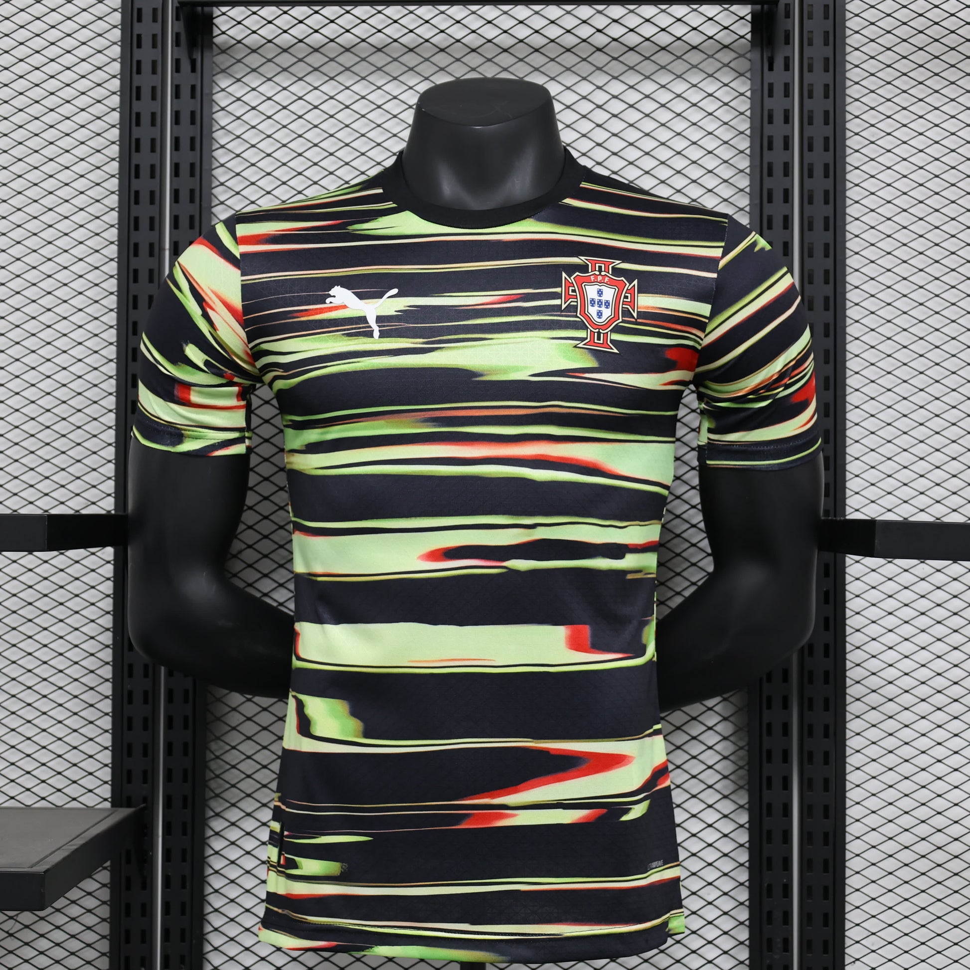 24/25 Portugal Training Suit Player Edition S-XXL