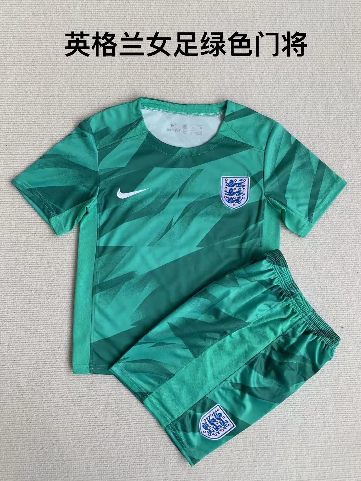 23/24 England Women's Football Green Goalkeeper