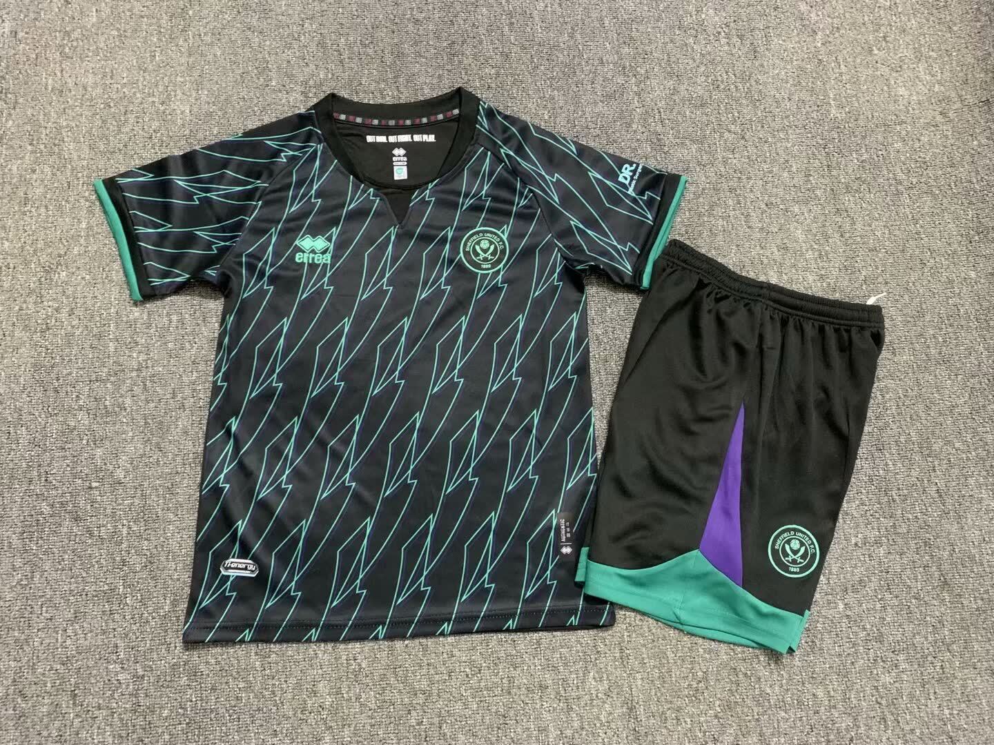 24/25 Kids Sheffield United away Size: 16-28