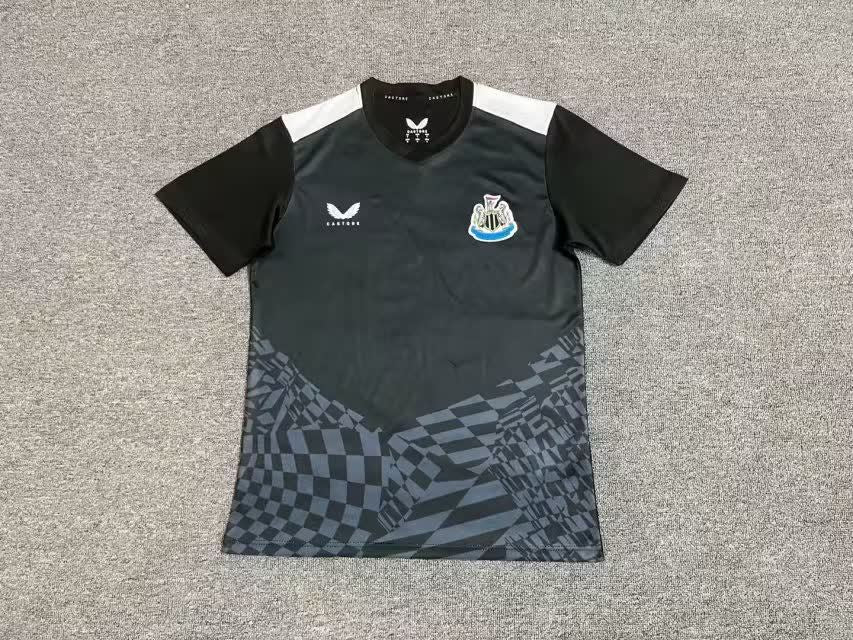 23/24 Newcastle United F.C Training Jersey