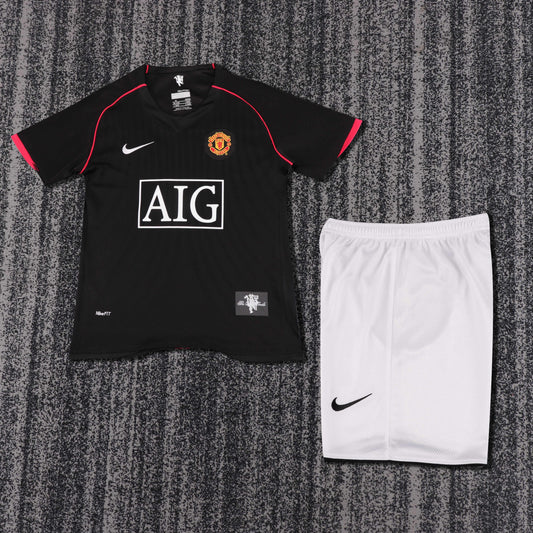 Retro Kids 2007/08 Manchester United away Size: 16-28