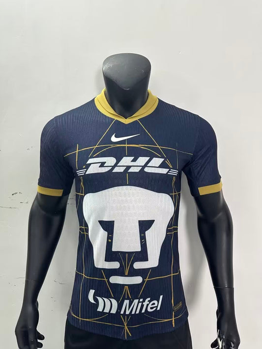 24/25 Pumas away player version