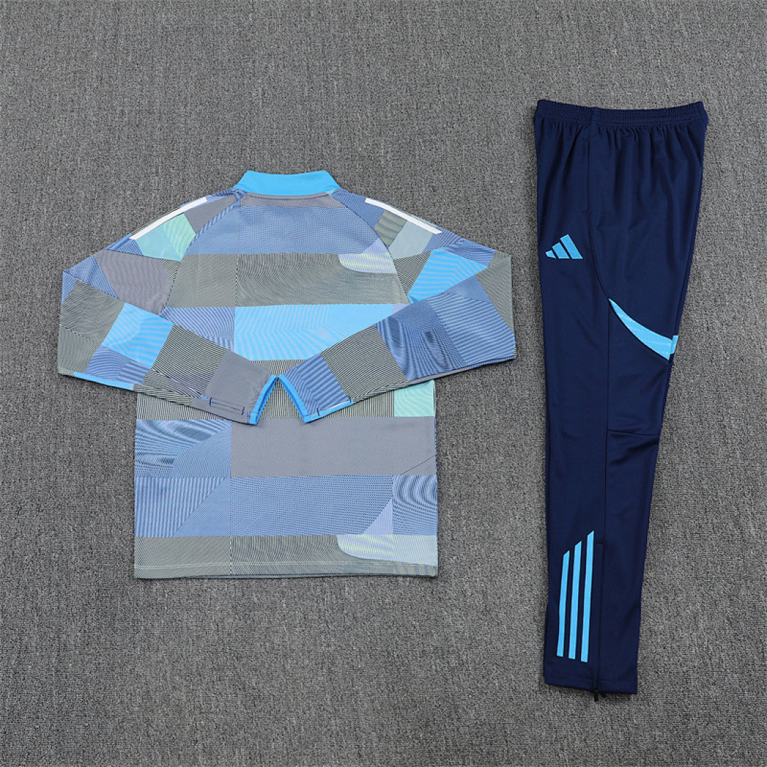 /26 Real Madrid Light Blue Half Pull Training Suit (Adults&amp;Kids)7