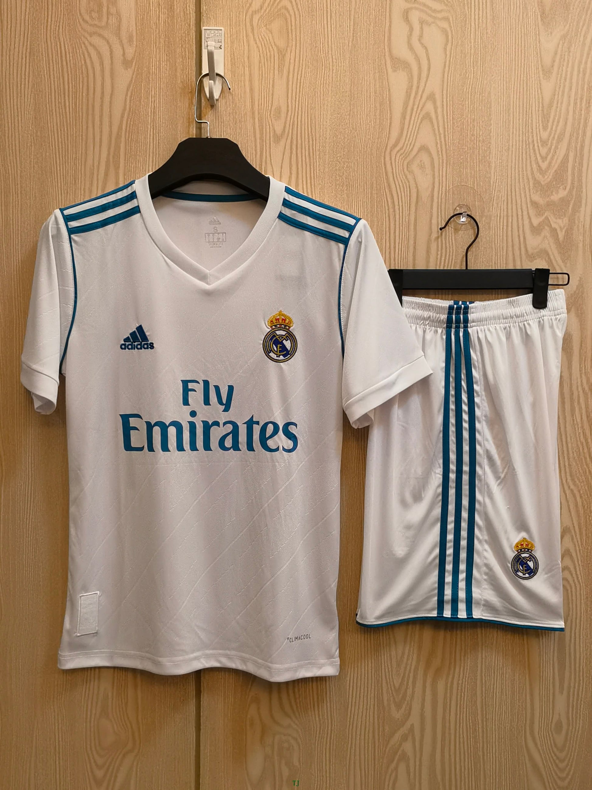 17/18 Real Madrid Home