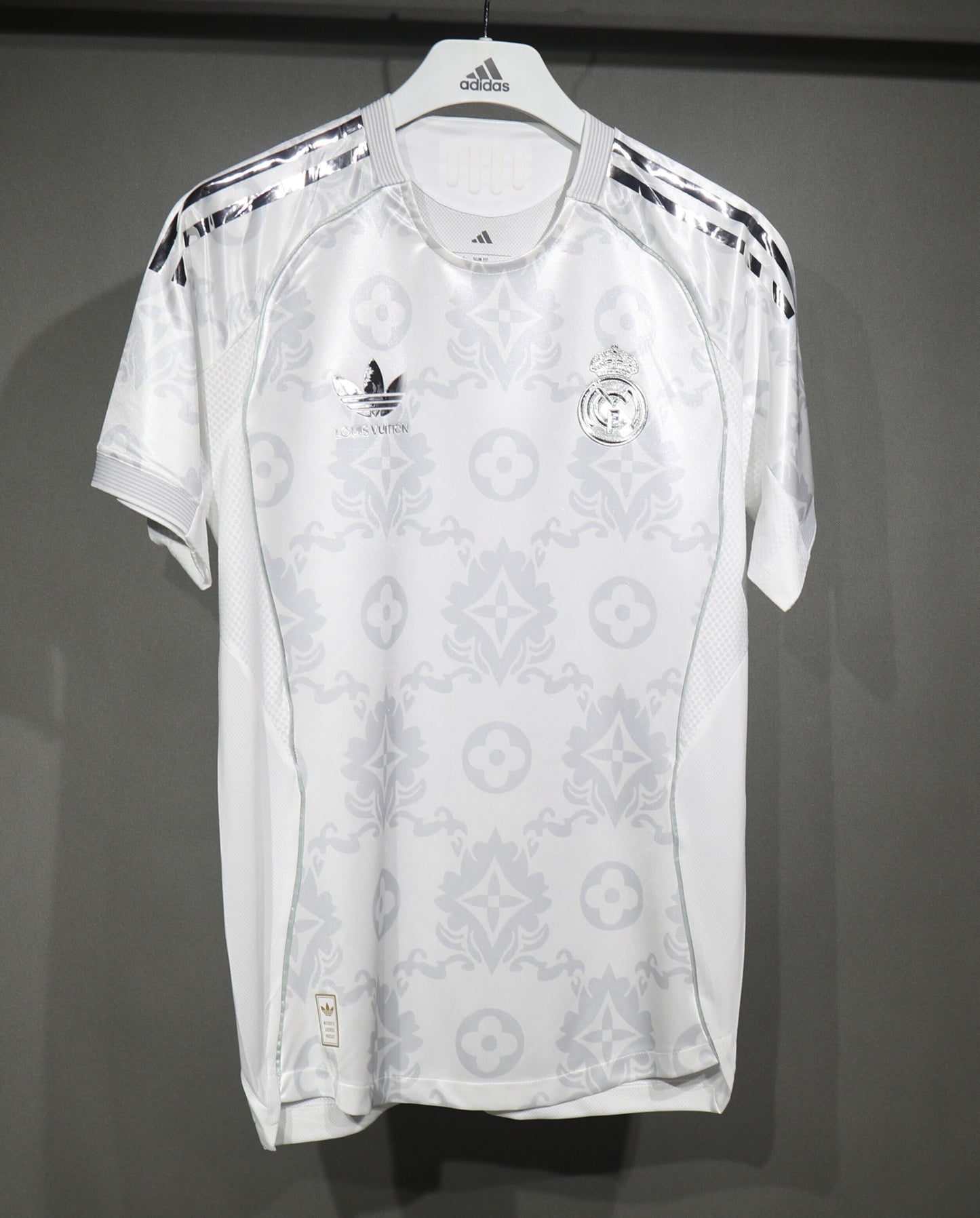25/26 Real Madrid LV Galaxy Light Joint Special Edition Player Edition S-3XL