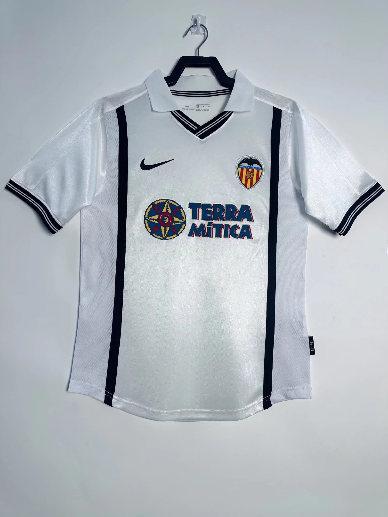Retro 2000/01 Valencia home S-XXL
