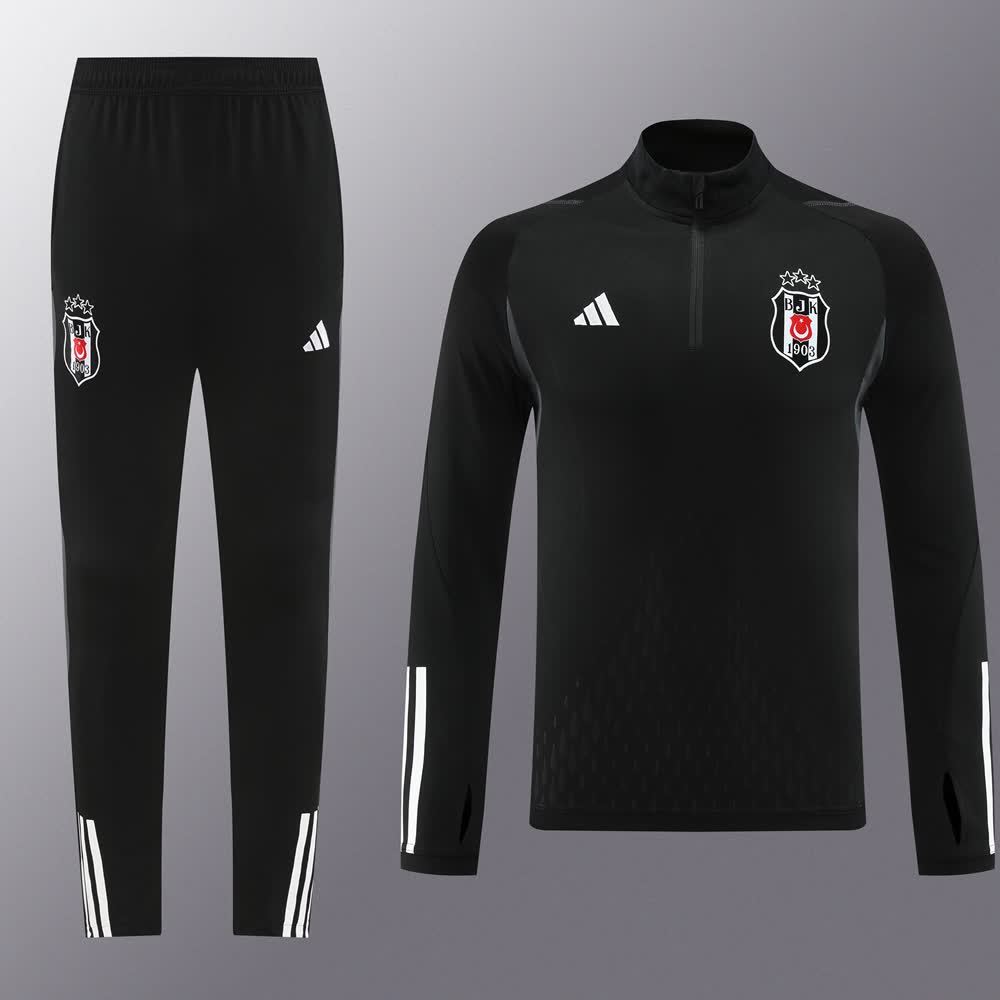 23 Türkiye 01 Black Half Zipper