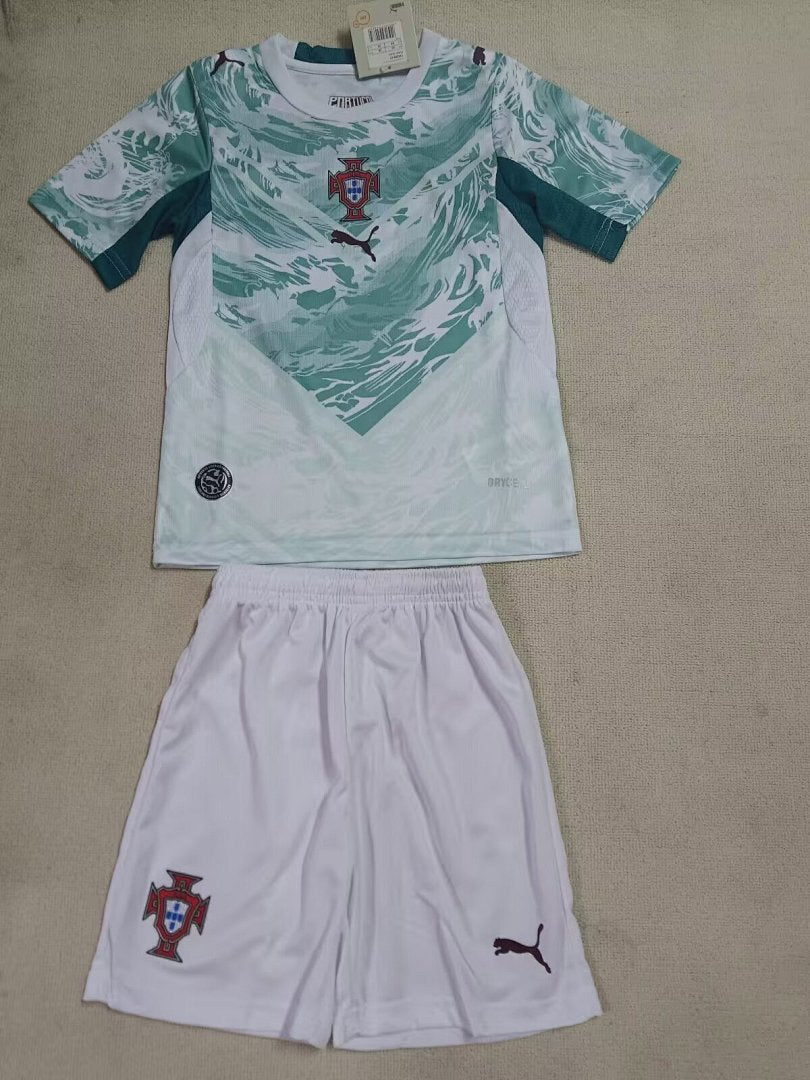 /27 Kids Portugal Away &amp; Size 16-285