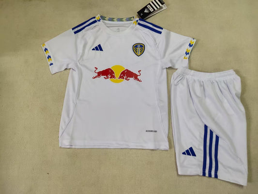 25/26 Kids Leeds United home size 16-30