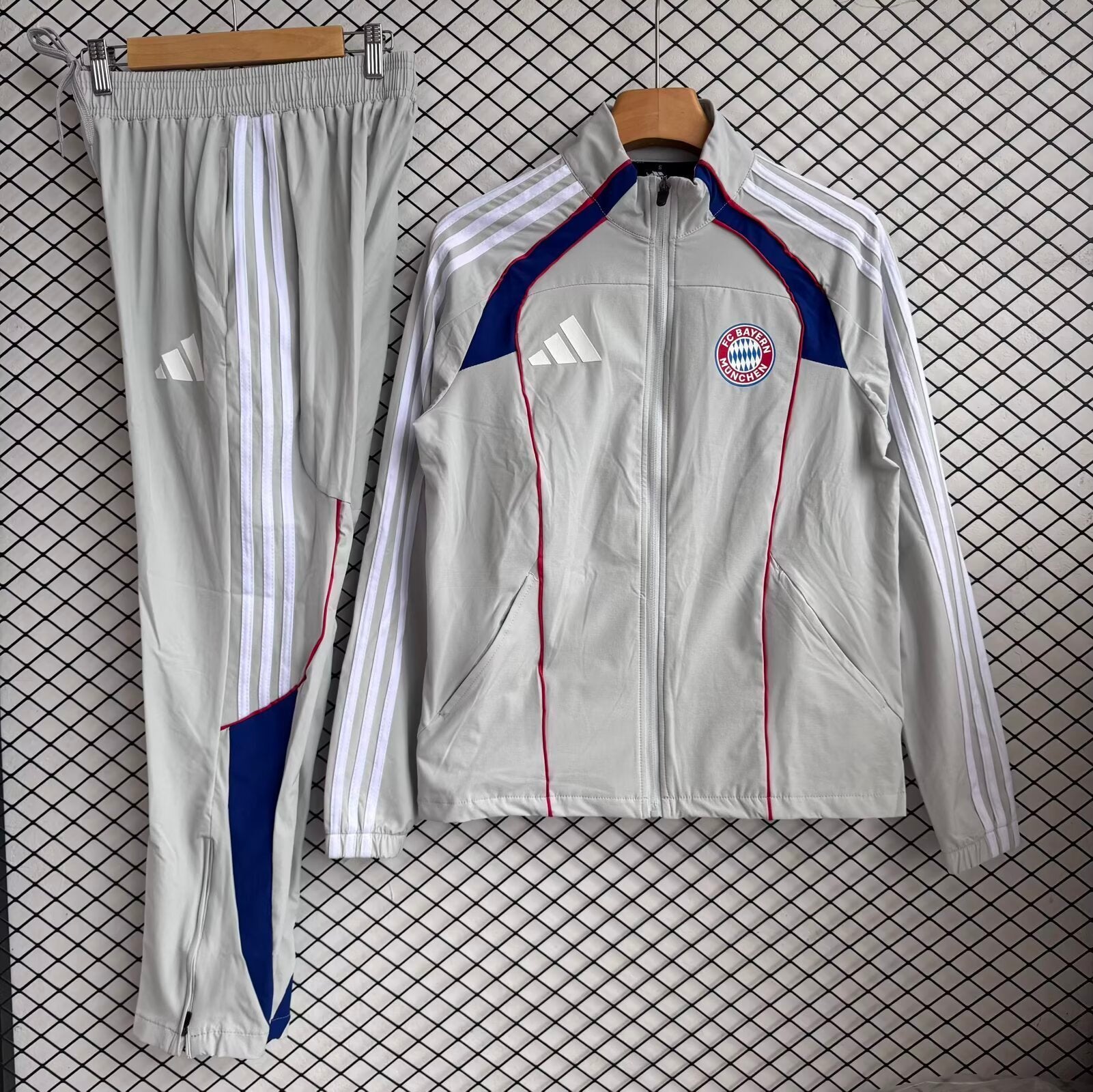 2025/26 Bayern Grey Windbreaker Set S-XXL
