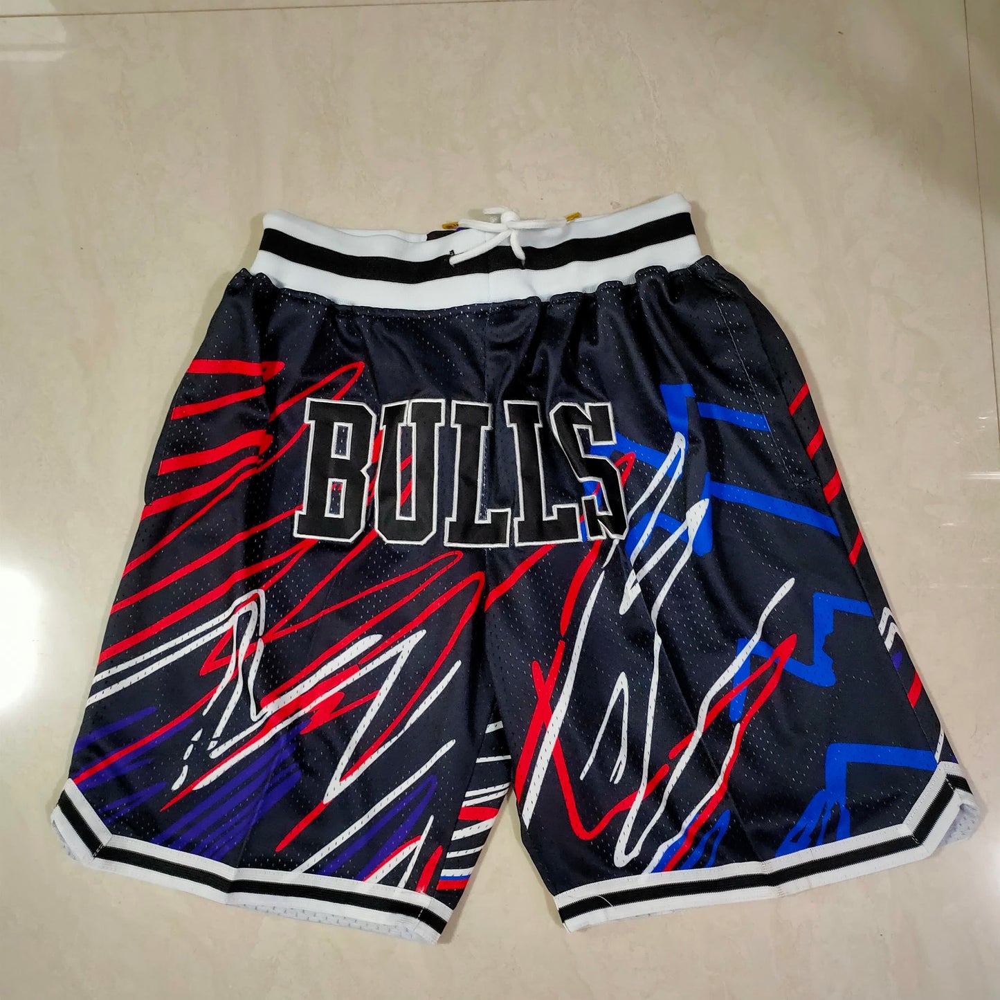 Lightning Bulls Black Pocket Shorts