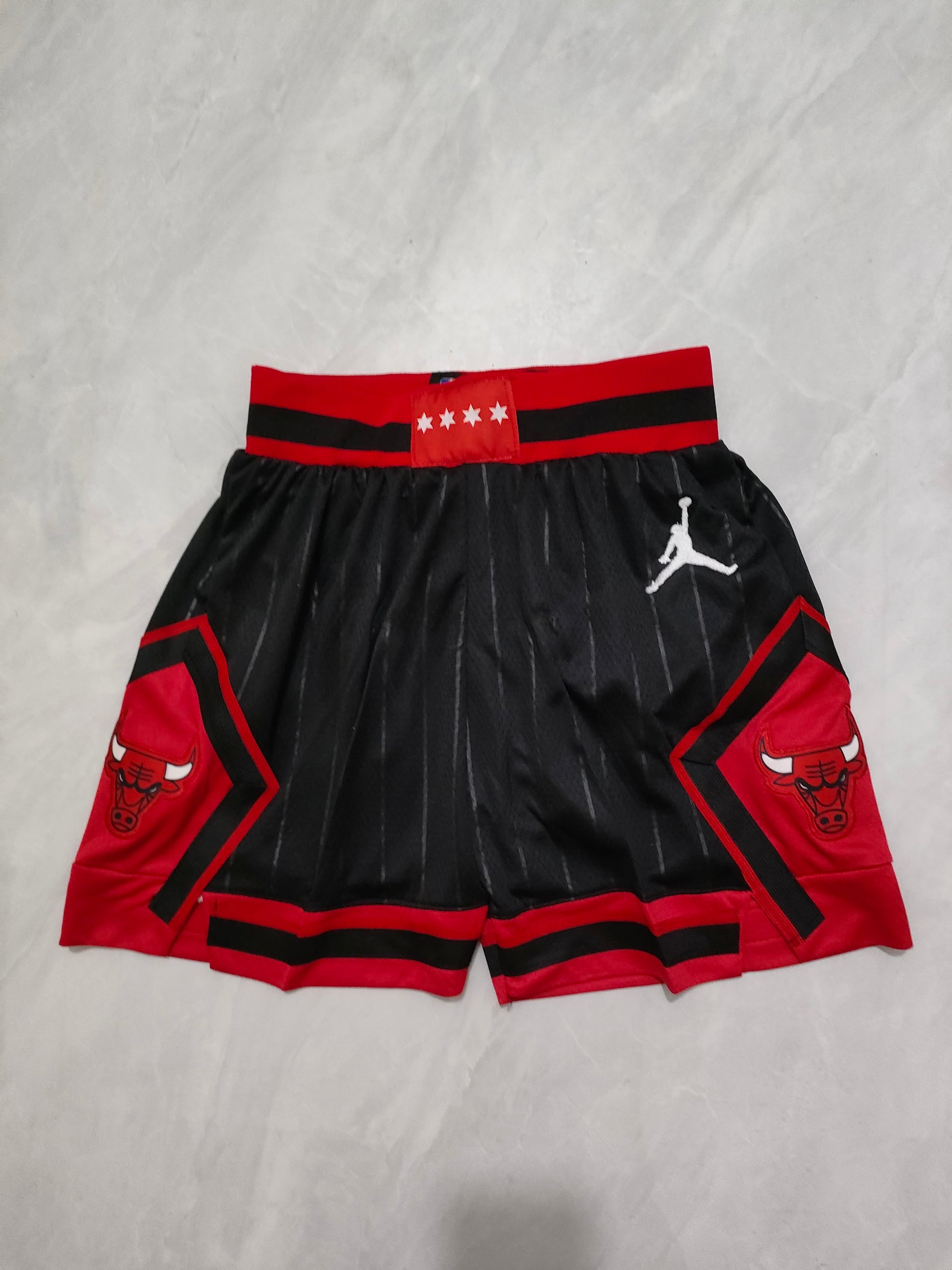 NBA Kids Bulls Jordan Black Stripes Shorts S-XXL