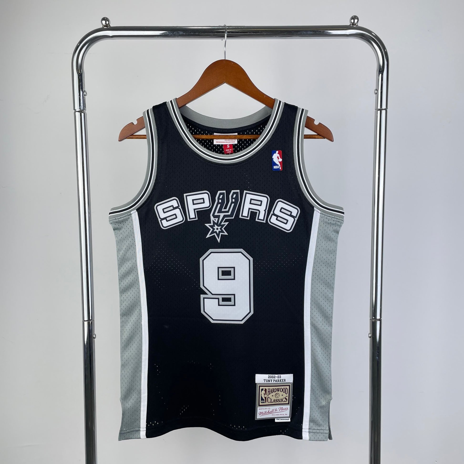 MN Heat Pressed Vintage Jersey: SW Spurs 2002/03 Season Black 9 # Parker