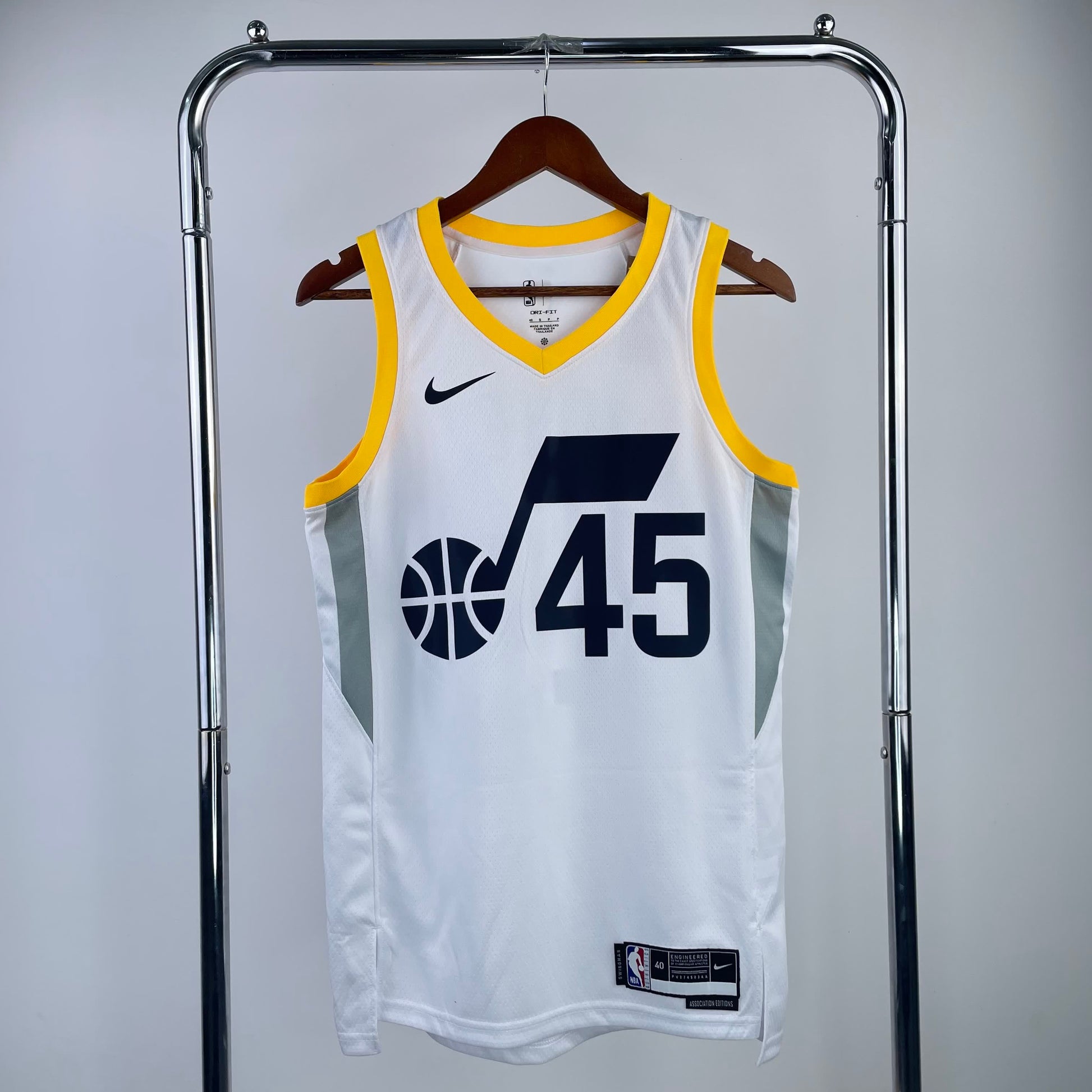 23 Season Jazz Home White 45 # Mitchell