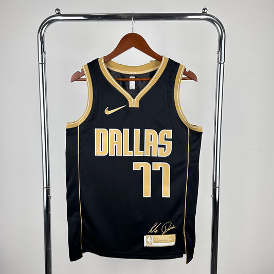 Season 24 Honor Edition 77 # Doncic