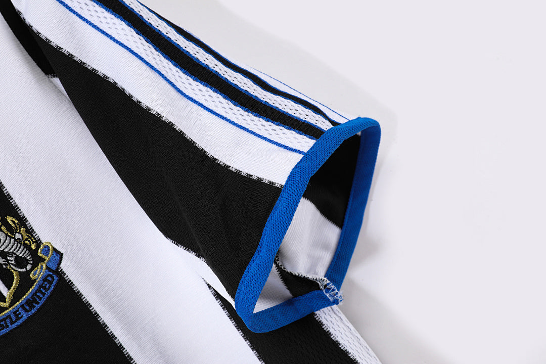 Retro 2000/01 Newcastle United home S-XXL6