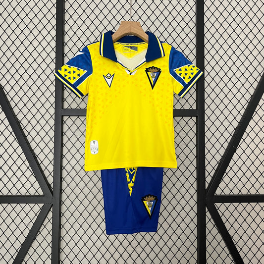 24/25 Kids Cadiz Home Size: 16-28