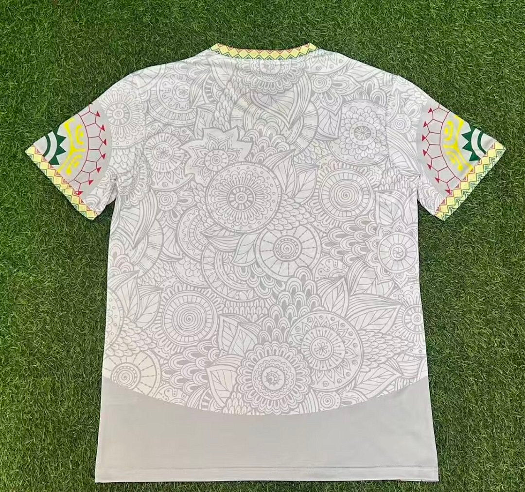 /26 Mali White Special Edition S-XXL4