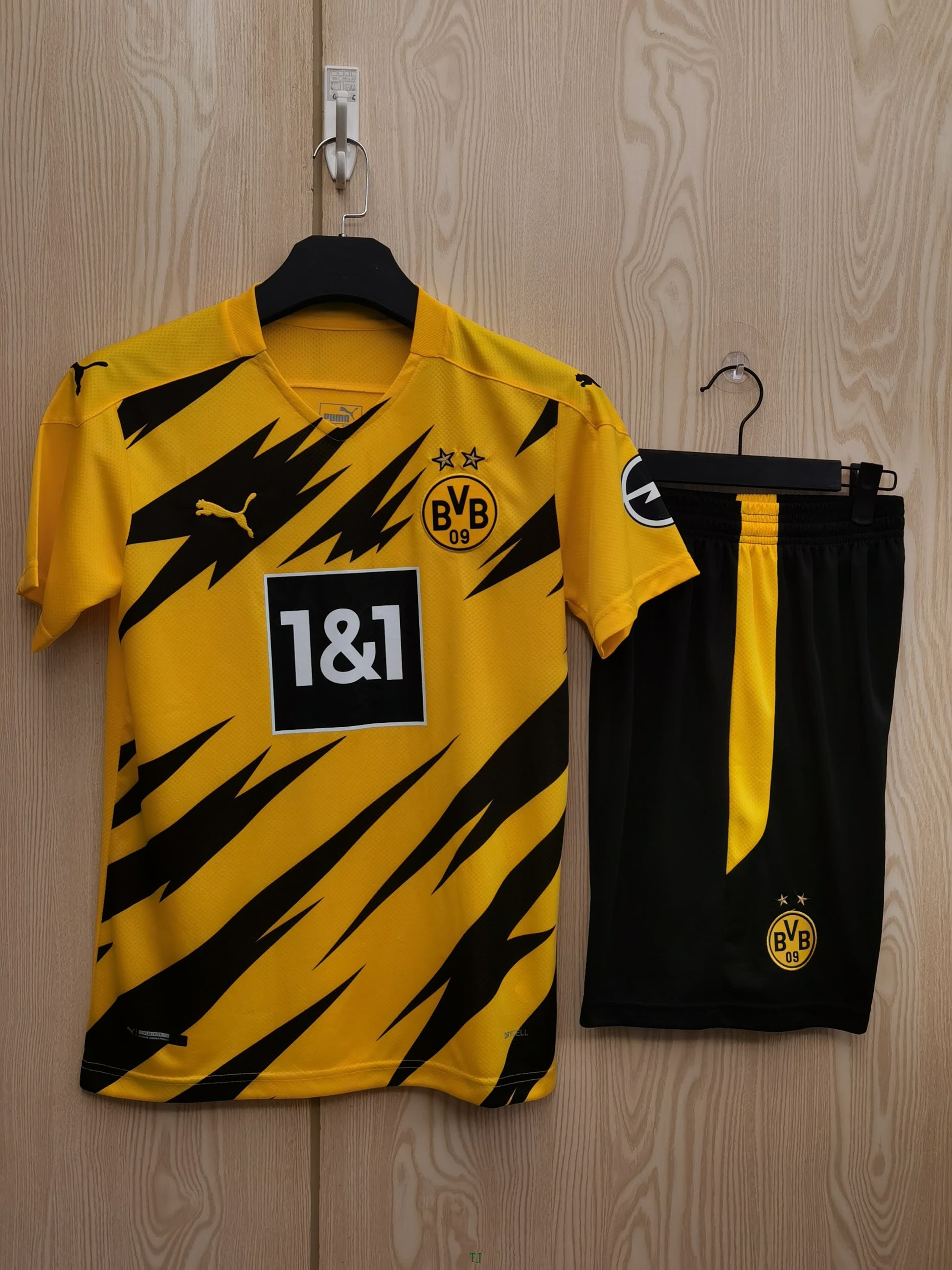 20/21 Dortmund Home