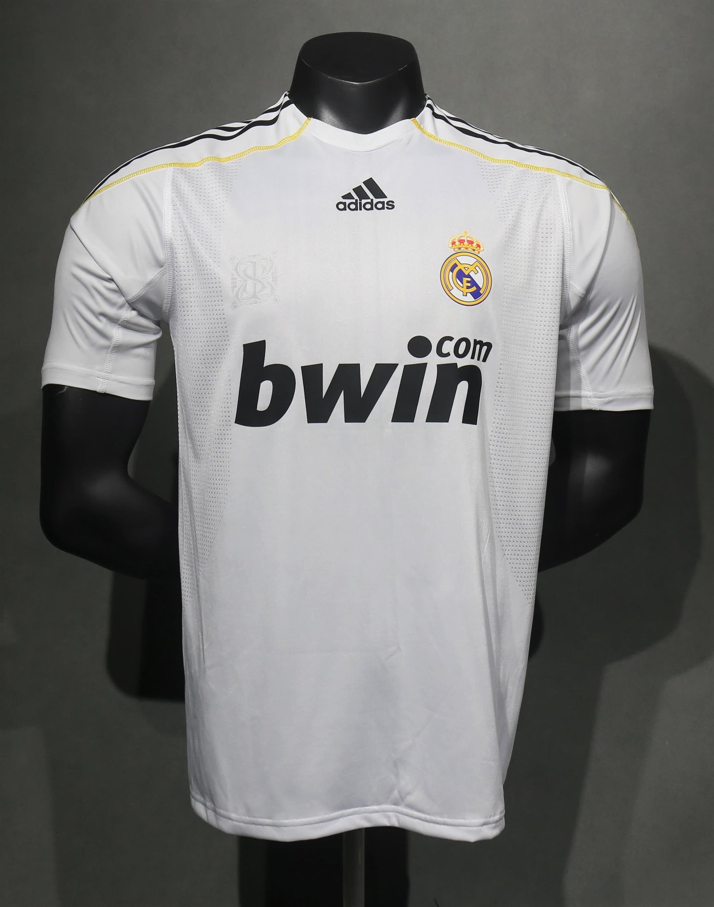 Retro 2009/10 Real Madrid home player edition S-3XL