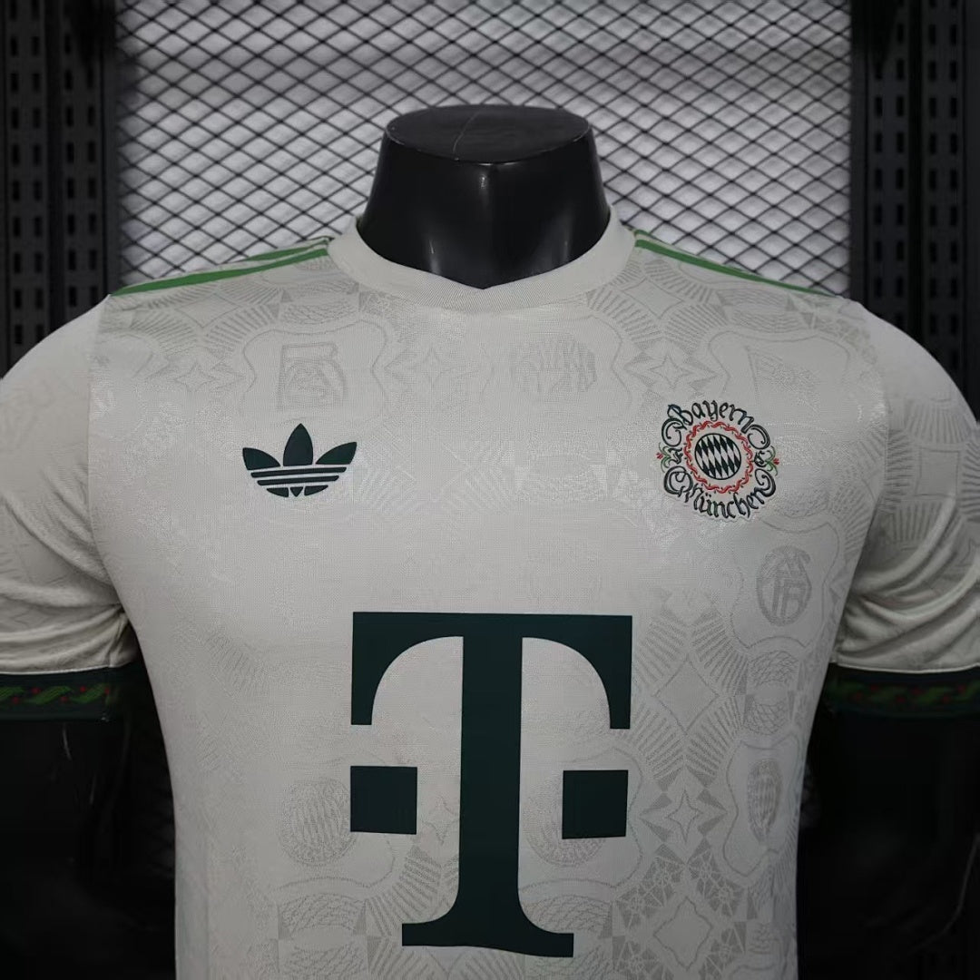 /26 Bayern Beer Player Edition S-XXL5