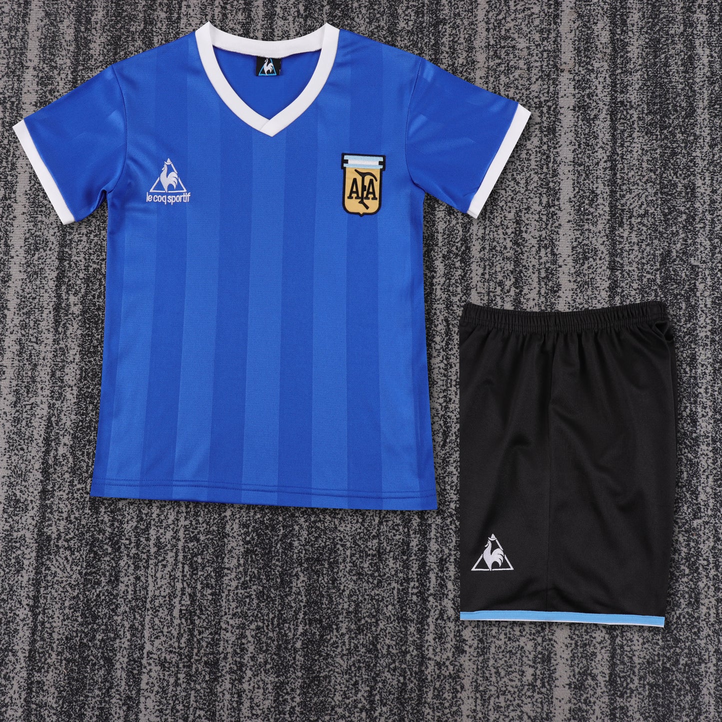 Retro Kids 1986 Argentina away Size: 16-28