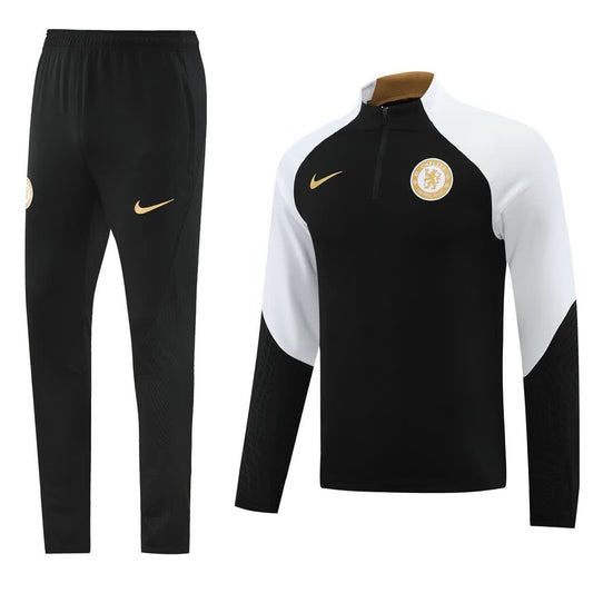 23 Chelsea 01 Black Half Zipper