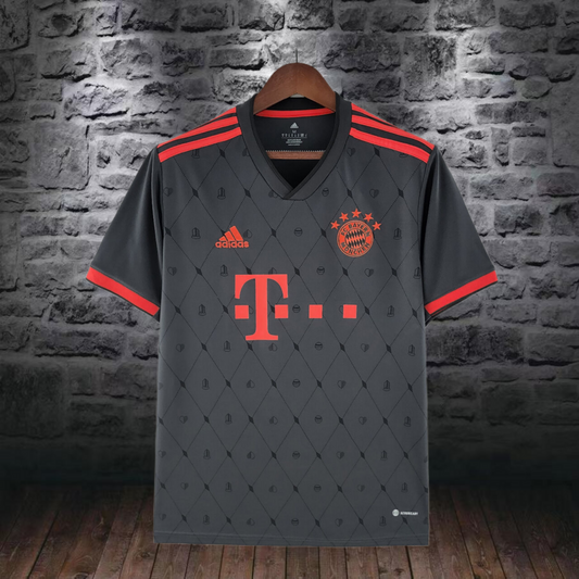22/23 Bayern Munich third away