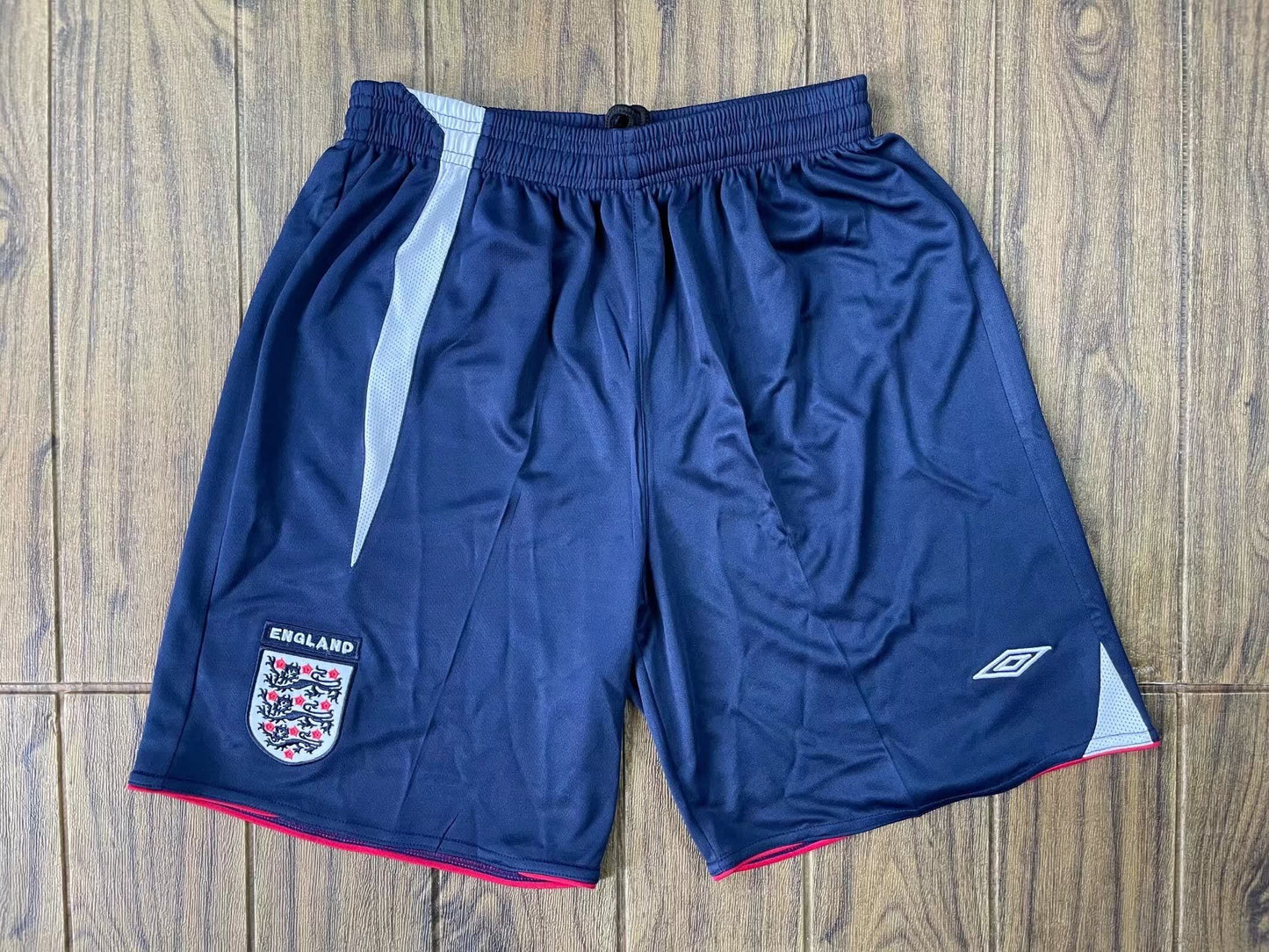 Retro Shorts 06 England Home