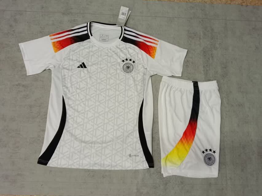 24/25 Germany Home Set