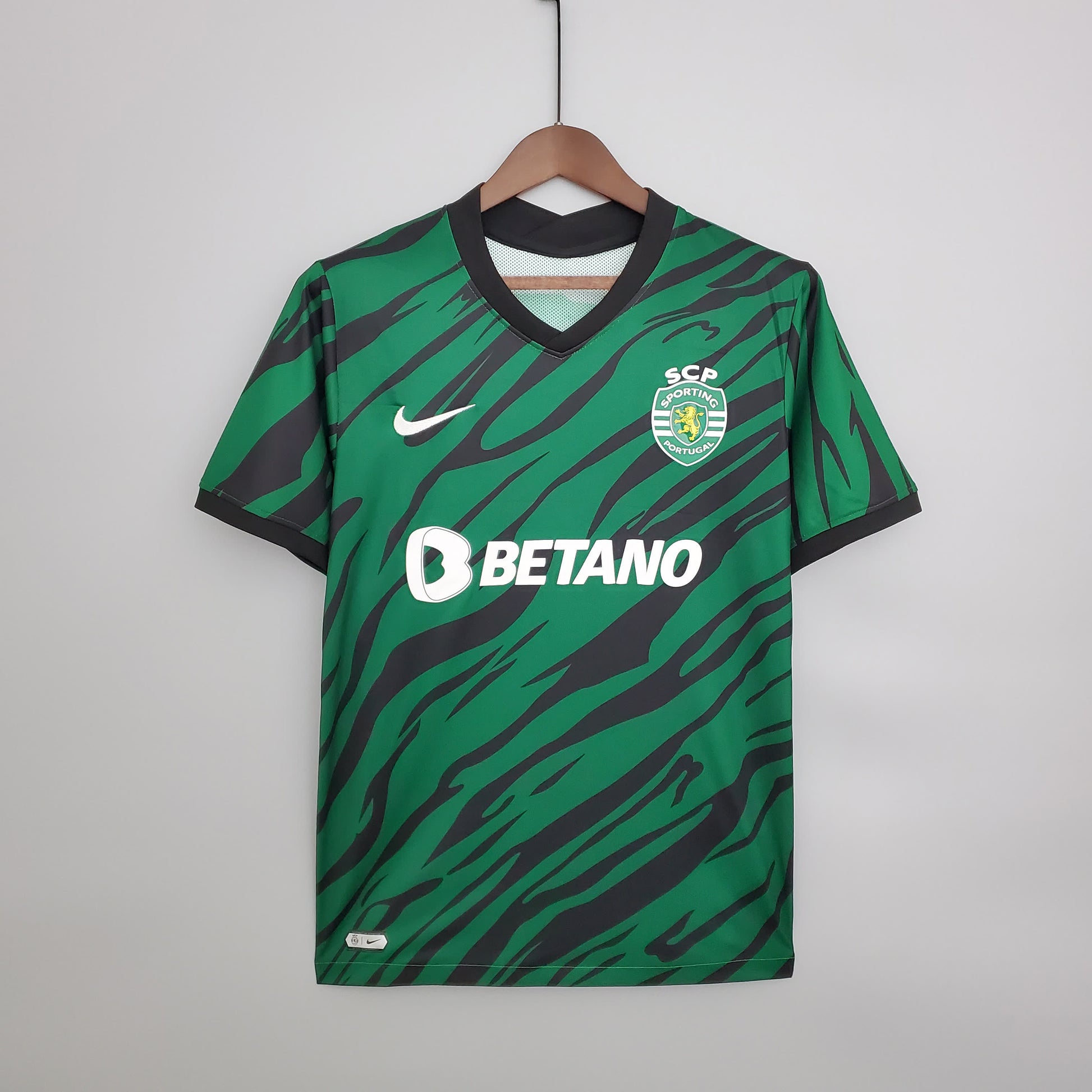 21/22 Sporting Lisbon third away S-XXL