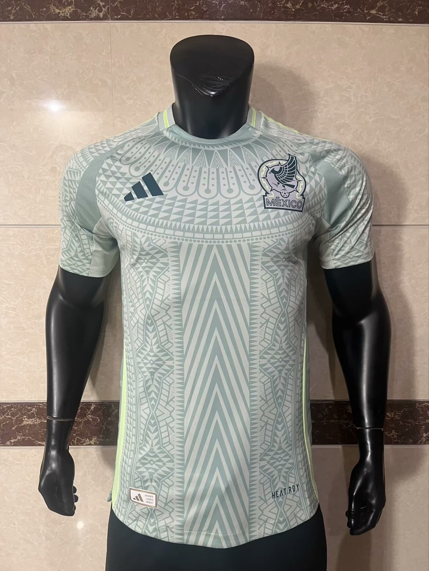 24/25 Mexico away player version