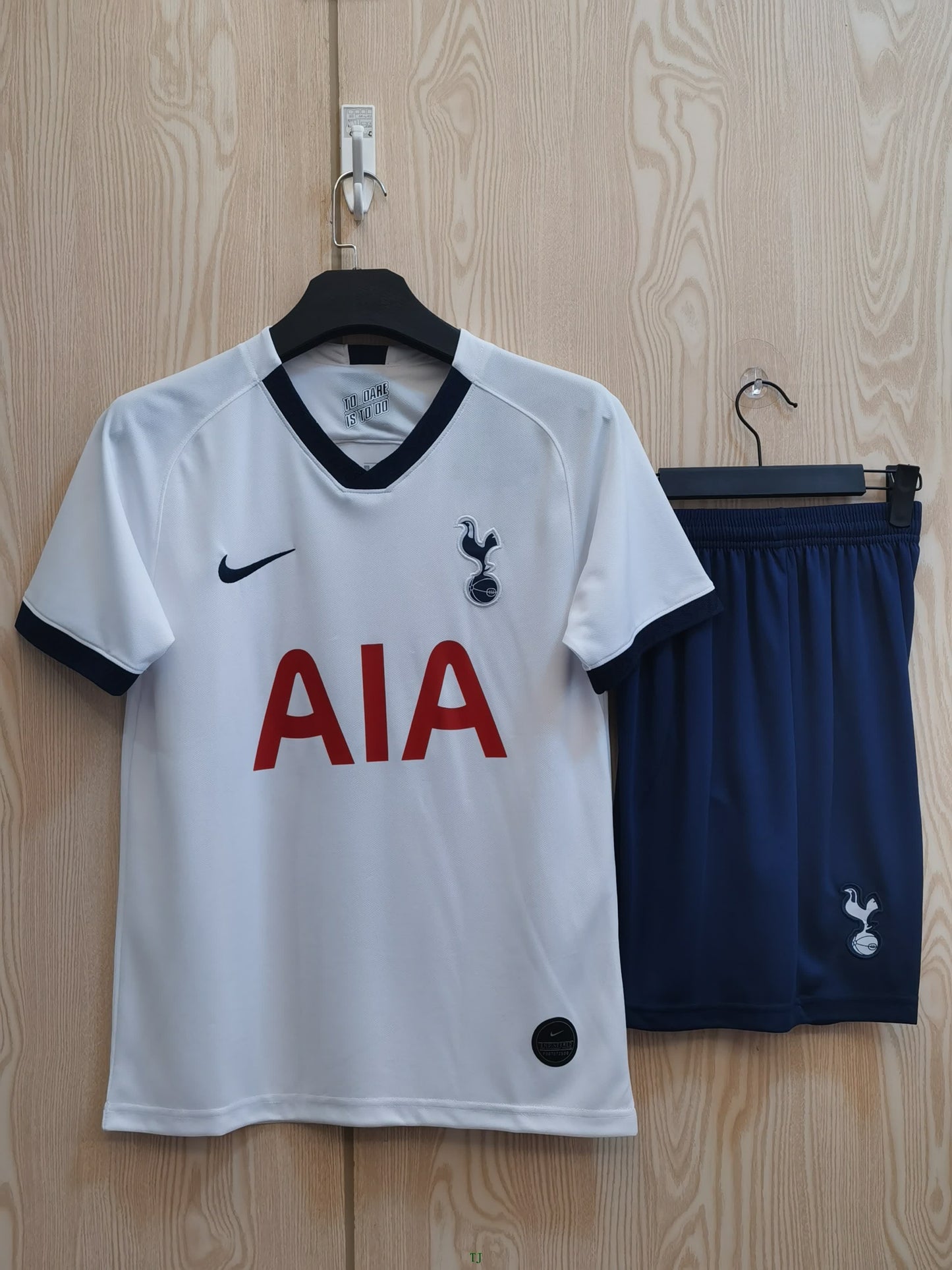 19/20 Tottenham Hotspur Home