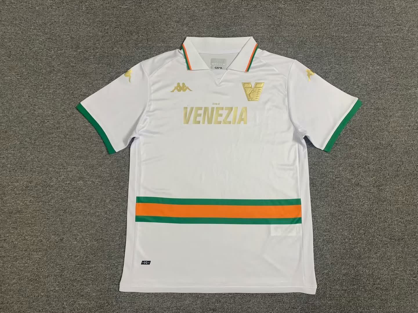 23/24 Venezia Away