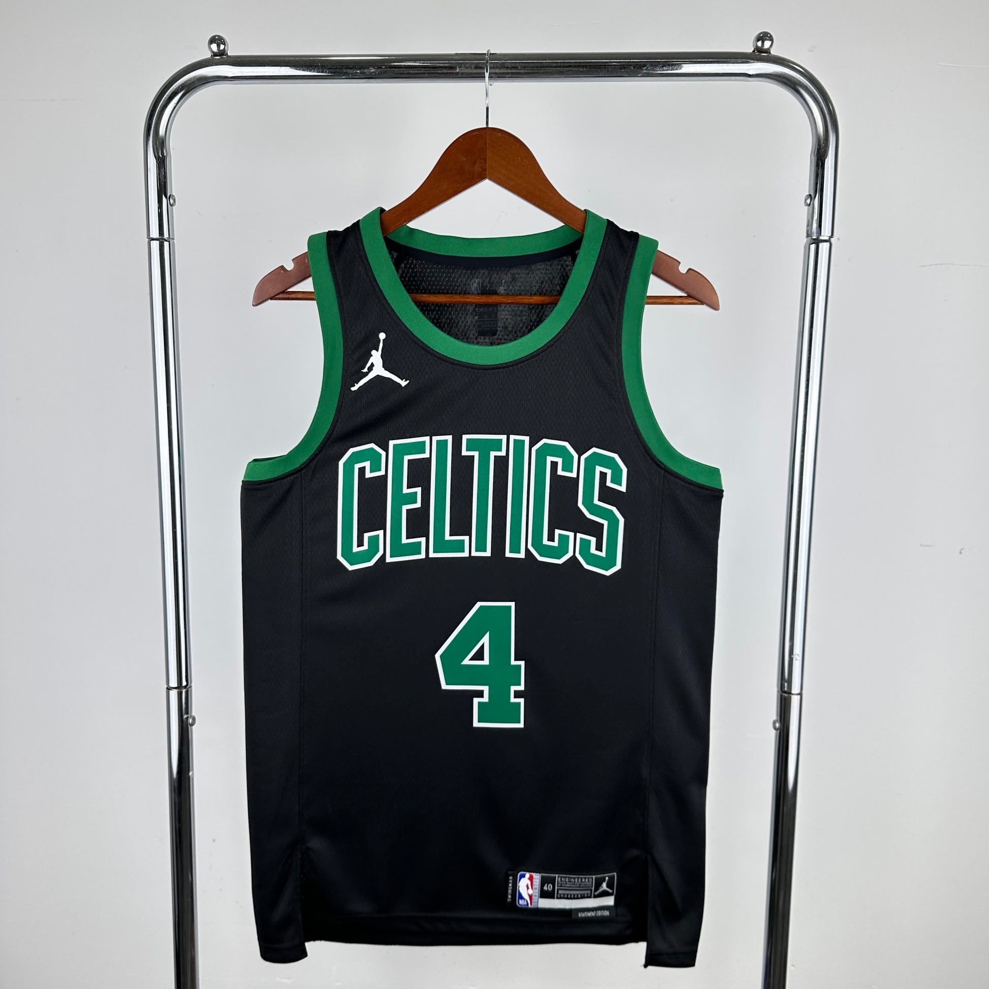 23rd season Celtics Flyers limited to number 4, Hoardi