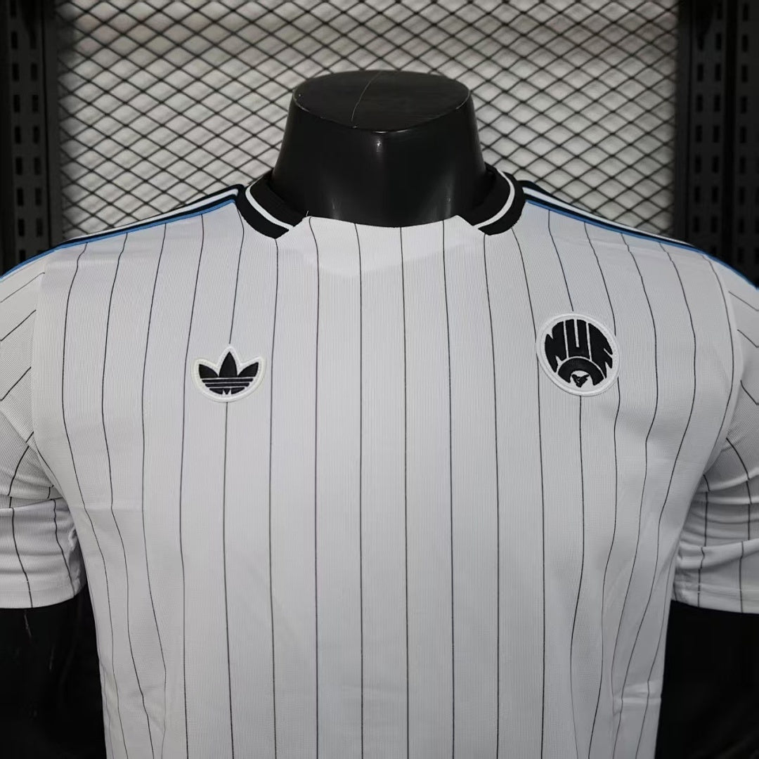 /26 Newcastle Casual Player Edition S-XXL5