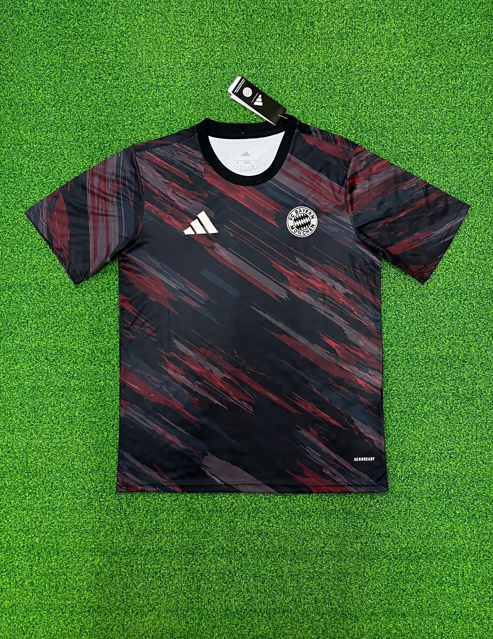 25/26 Bayern Red and Black Training Suit S-XXL