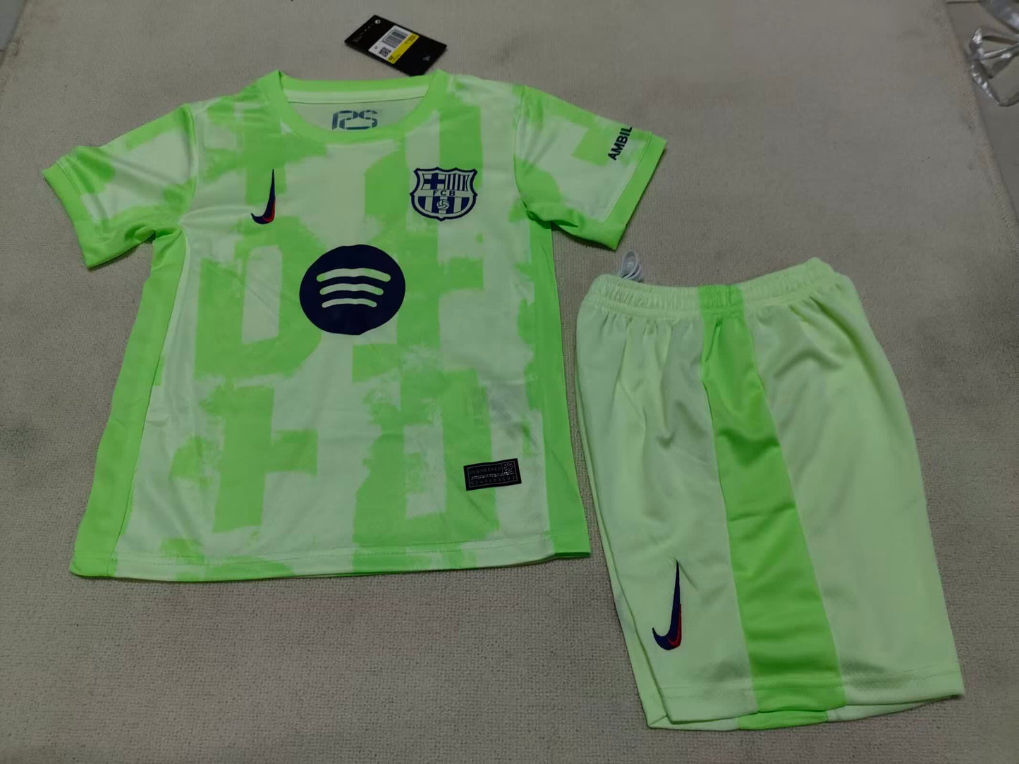 24/25 Kids Barcelona Second away Size: 16-28