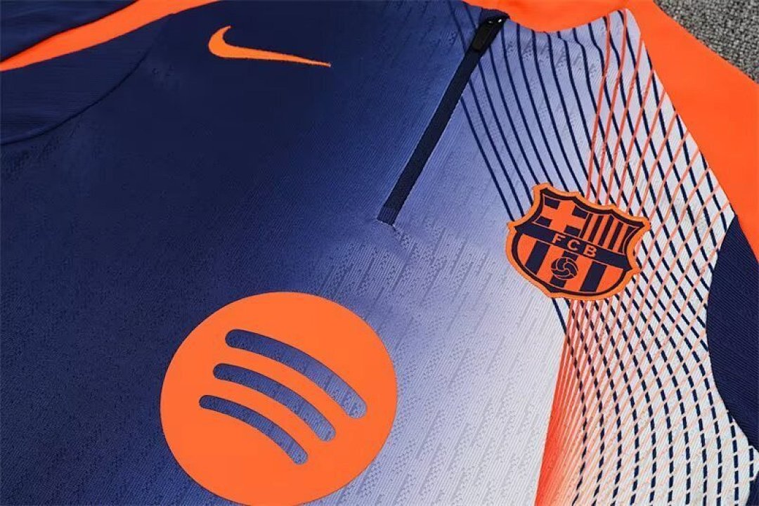 /26 Barcelona Blue Orange Half Pull Training Suit S-XXL8