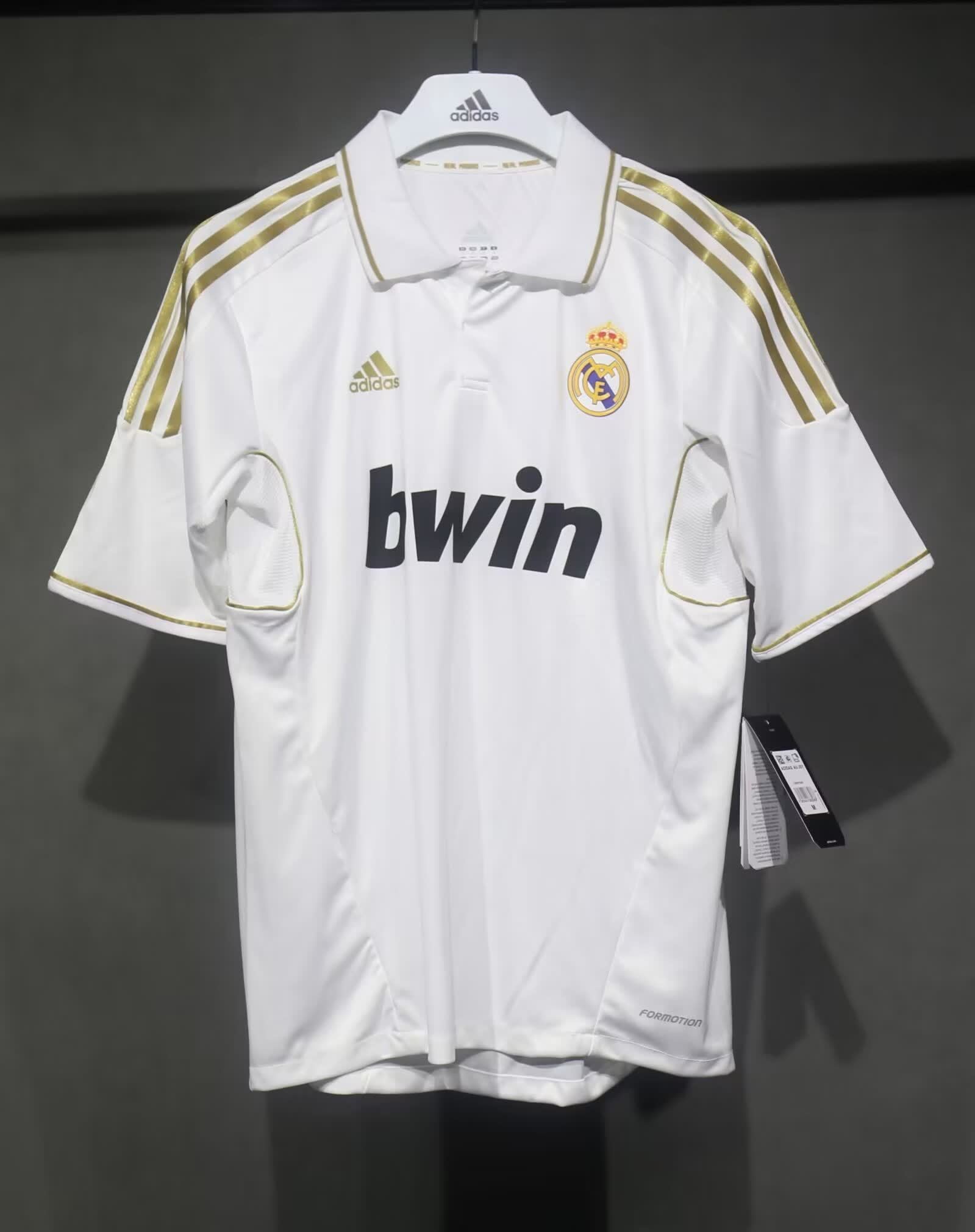 11/12 Real Madrid Home Retro Player Edition S-3XL
