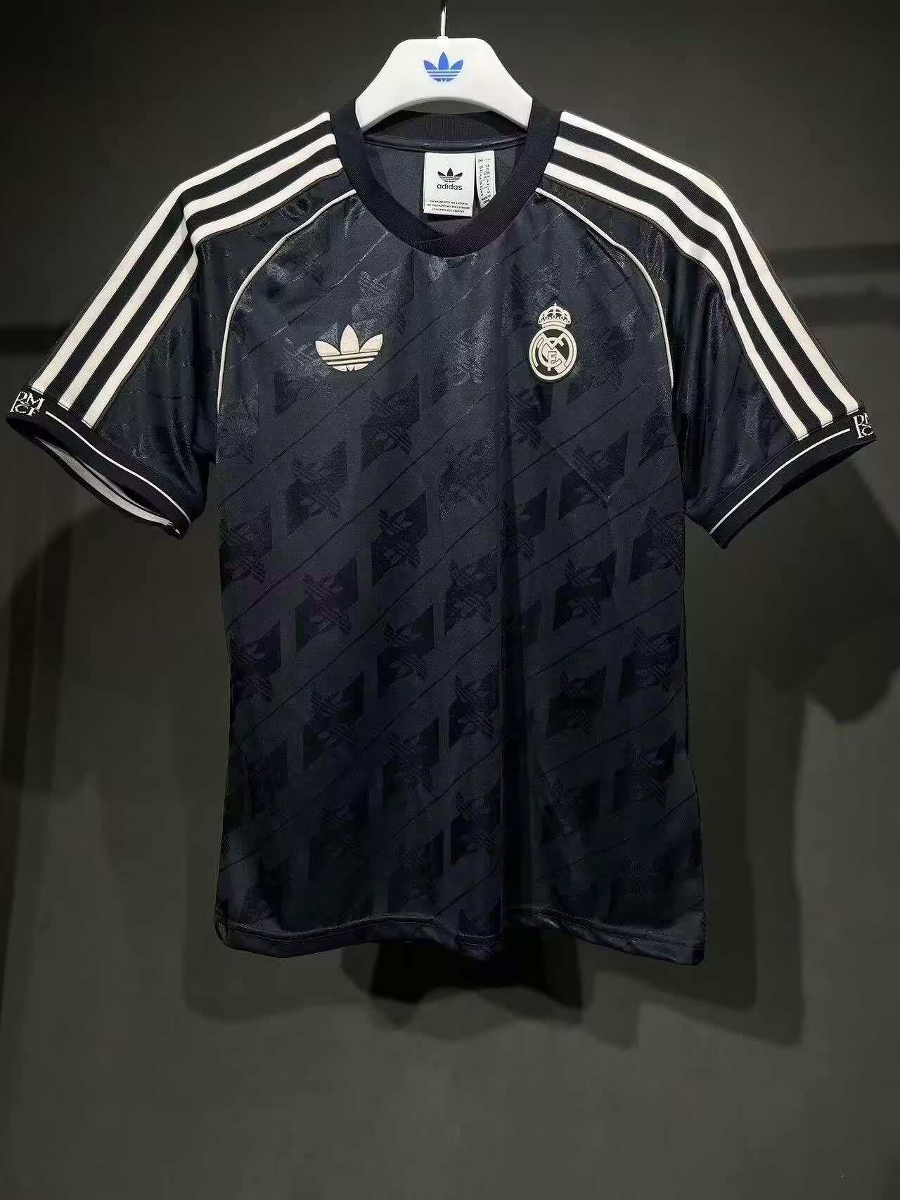 24/25 Real Madrid Black Co branded Casual T-shirt S-3XL