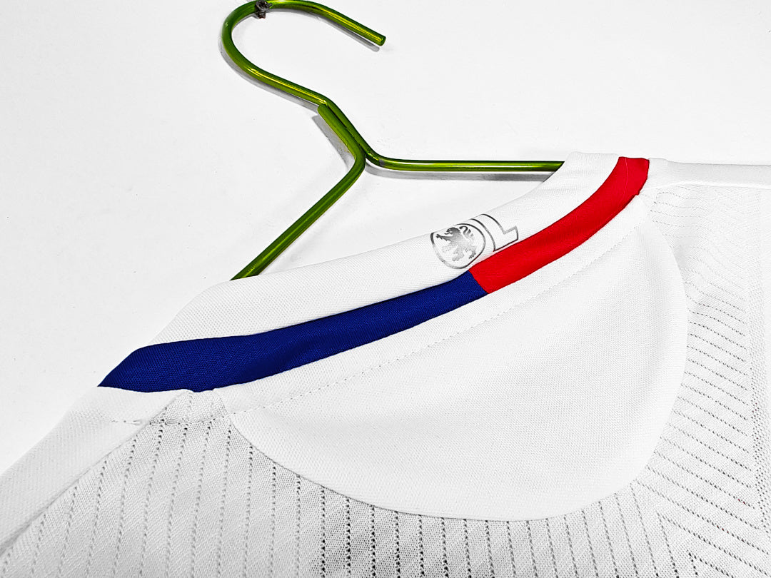 Retro 2008/09 Olympique Lyonnais home S-XXL7