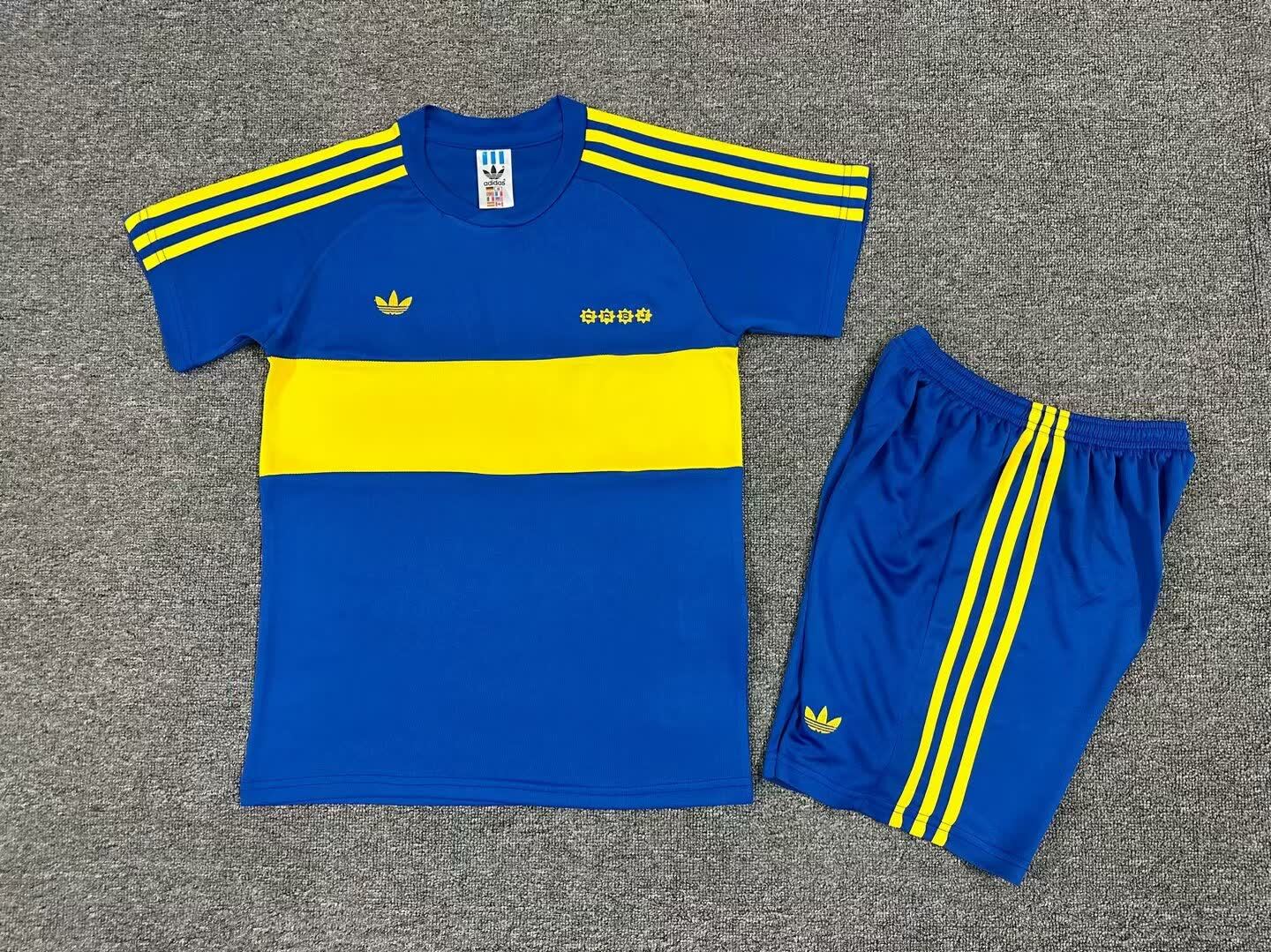 Retro Kids 1981 Boca Juniors home size: 16-28