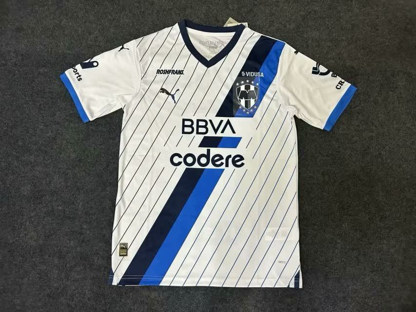 23/24 Monterrey away