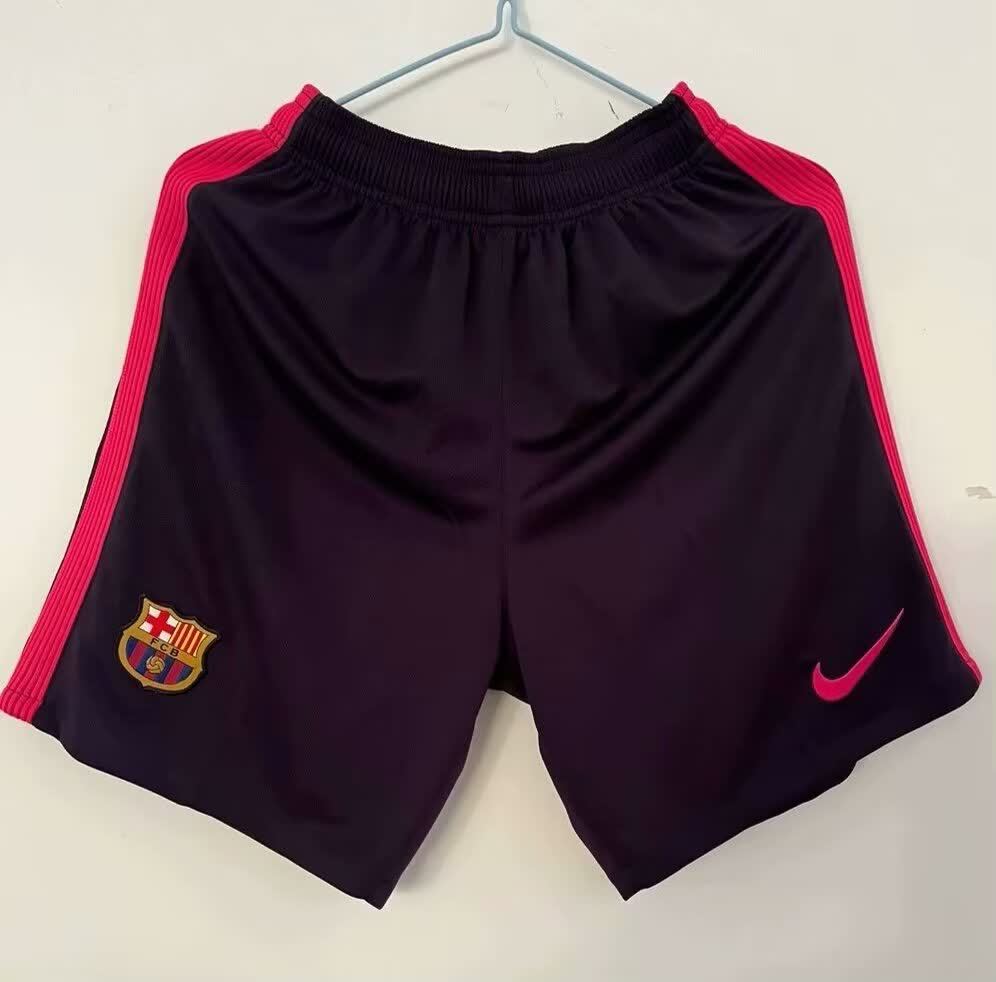 Retro shorts: 16 Barcelona away